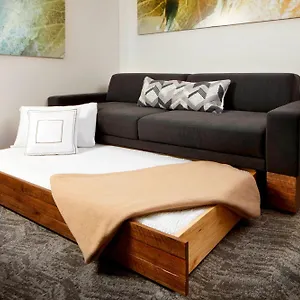 Отель Springhill By Marriott Bakery Square