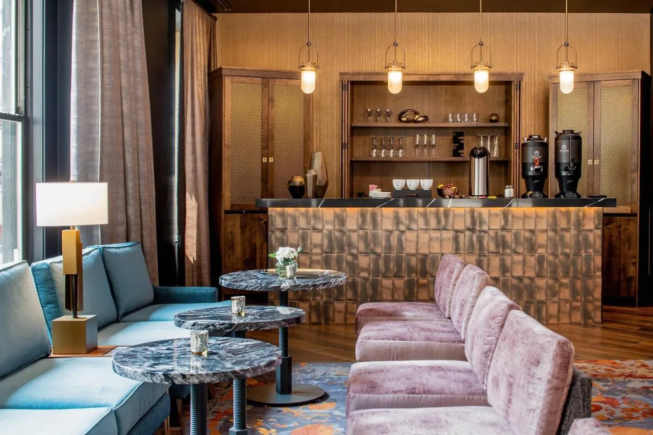 **** Hotel The Industrialist Hotel, Pittsburgh, Autograph Collection United States