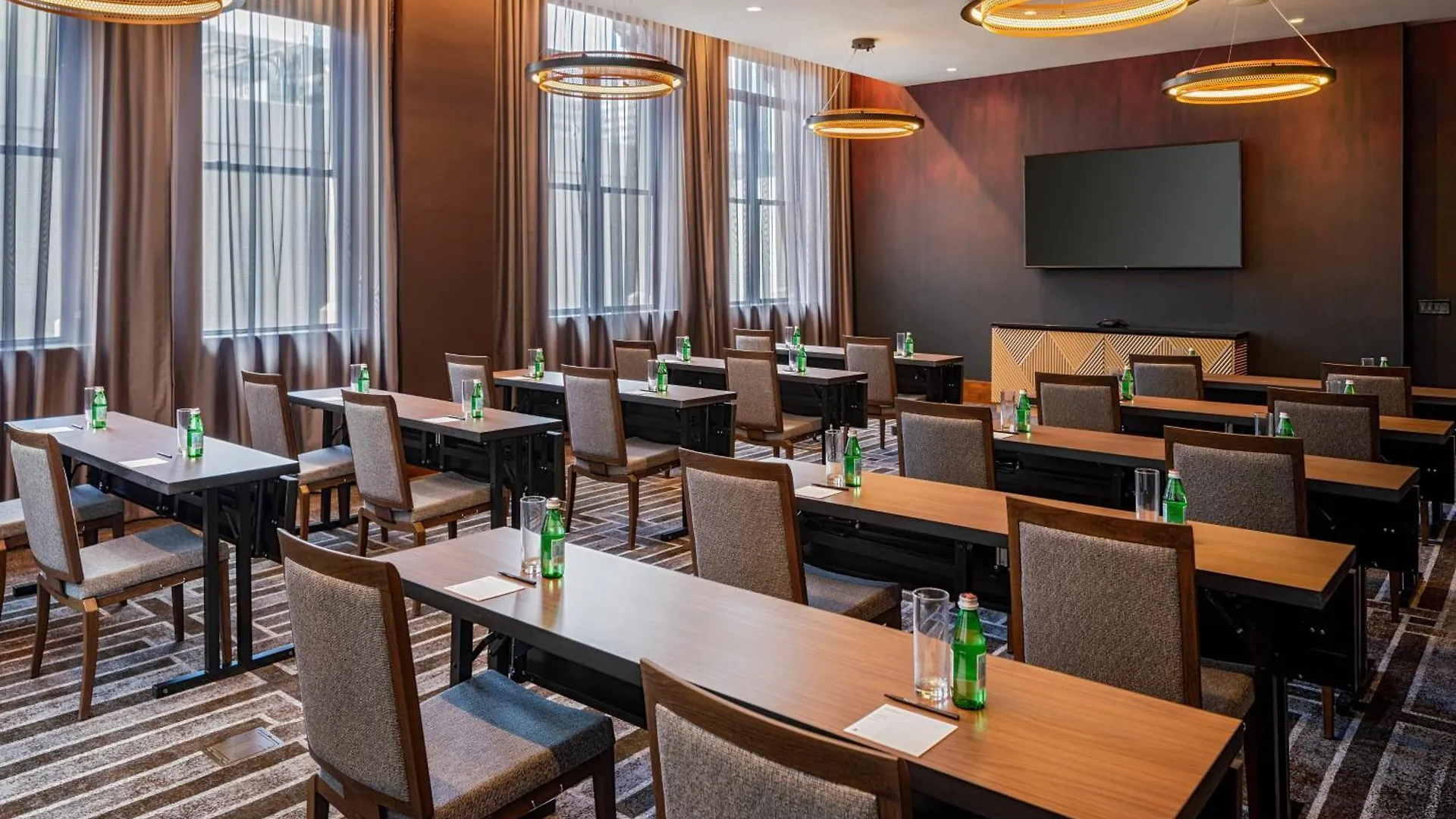 The Industrialist Hotel, Pittsburgh, Autograph Collection 4*, Pittsburgh